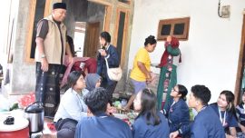 Ribuan Warga Situbondo Gotong Royong Siapkan Ratusan Ribu Nasi Gulung untuk Haul Masyayikh Nusantara