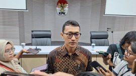 KPK Periksa Empat Tersangka Kasus Dugaan Korupsi Dana Hibah Pokmas Jatim